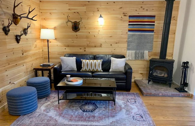 Back House Twin Cabin Ii-hot Tub Fireplace Hiking Retreat - Foto 2