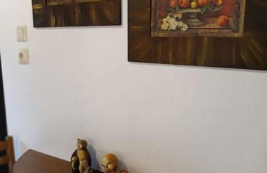 Mary's Traditional home - Photo 8