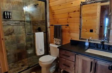 Luxury Mtn Log Home- Sevier Lodge at May Ridge - Foto 59