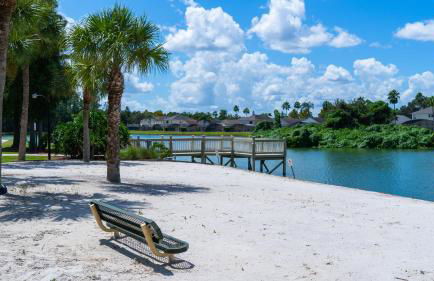 Enchanting Escape 3 Bedroom Minutes from Disney! - Foto 15