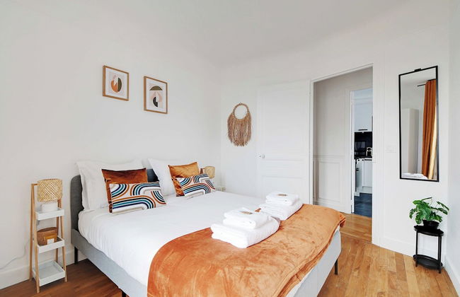 Cozy Apartment 2bdr/4p - in the Heart of Suresnes - Foto 3