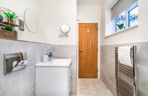 Two Waters 4bed Luxury Business and Retreat - Photo 70