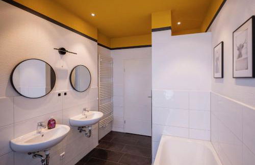 Farb-Reich - Sauna, Netflix, Nespresso, Zentral - Foto 30