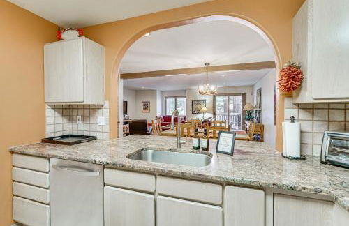 Half Mi to Angel Fire Resort Townhome with Grill! - Foto 8