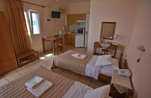 Sarris Planet - Photo 18