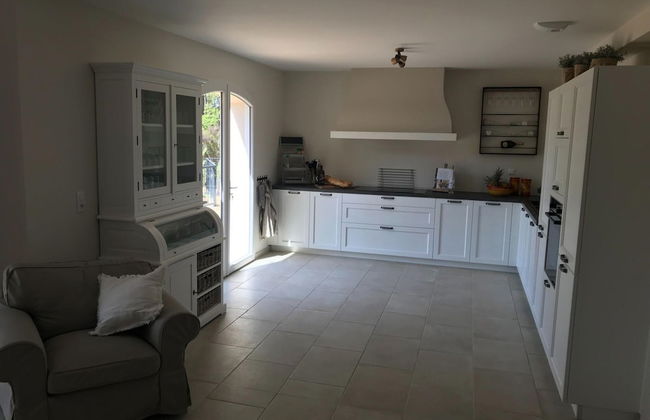 Villa in Le Plan-de-la-tour With Pool - Photo 11