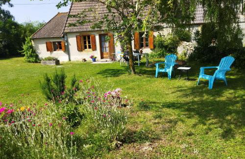 Gîte au calme avec verger, à proximité de randonnées et sites culturels - FR-1-586-9 - Foto 1