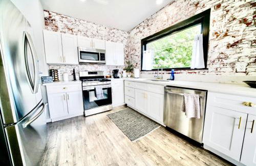 10 Bedroom Historical Downtown Albany Pet Friendly Home - Foto 6