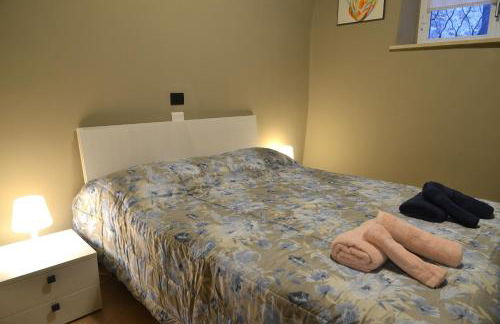 Nick House - Photo 25