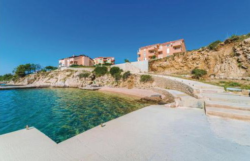 1 Bedroom Cozy Apartment In Vlasici - Foto 4