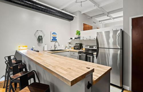 Lakefront Loft - Downtown - Shuffle Board Table - Foto 5