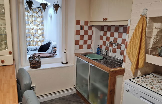 Charming Lincoln Cottage Family & Pet-friendly - Foto 8