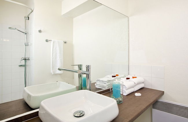 Séjours & Affaires Courbevoie Grande Arche - Foto 14