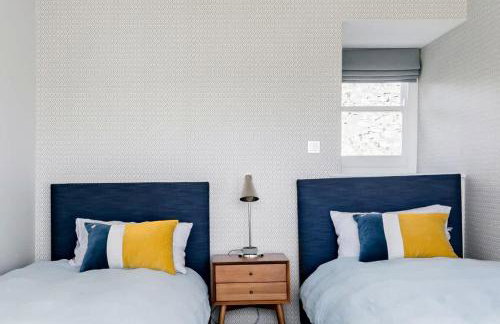 Grade II Listed 17th-Century Rectory in Cornwall - Photo 25