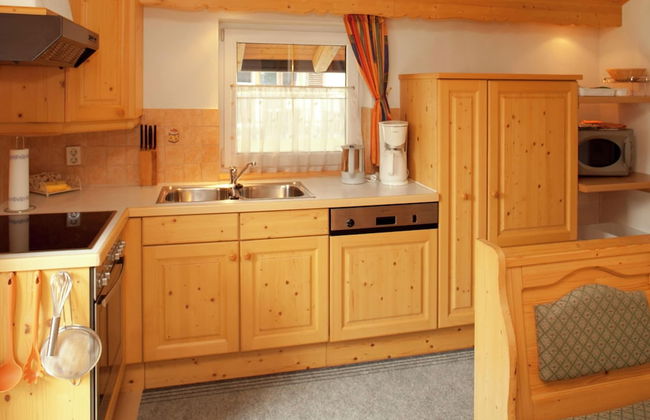 Apartment With Balcony in Brixen in Thale, Tyrol - Photo 6