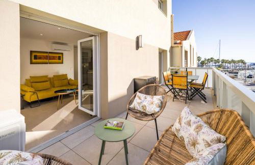 Les Voiles d Azur, Duplex moderne avec vue sur le port et la mer, à 2 minutes des plages - Photo 12