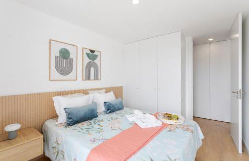 HostWise - Bright Flat with Balcony and Garage - Foto 20