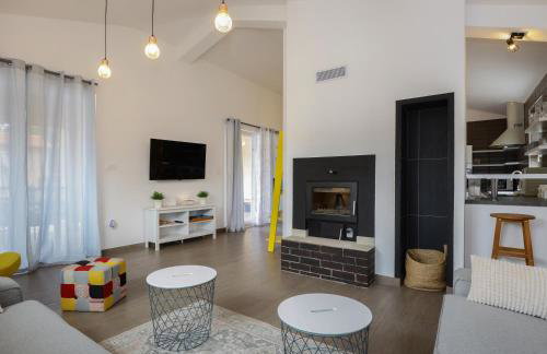 Luka's house - Photo 3