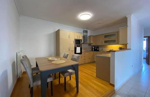 A Fringe Of Blue - Foto 17