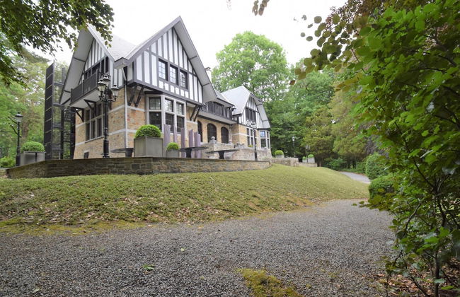 Vintage Villa with Hot Tub & Infrared Sauna in Ardennes - Photo 54