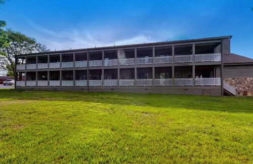 Relaxing Studio Sleeps 4 Near Golf & Douglas Lake - Foto 27