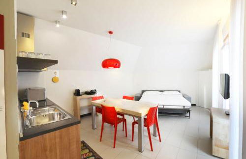 Lago & Monte Varese Apartments near Hospital and University - Foto 6