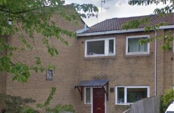 H21 -3 bed Close to Town Drive Parking 2 toilets Contractor Digs - Photo 2