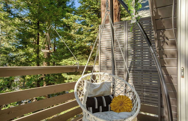 A-frame Retreat Chic and Modern Forest Views, Hammock, Outdoor Dining, Decks - Foto 6