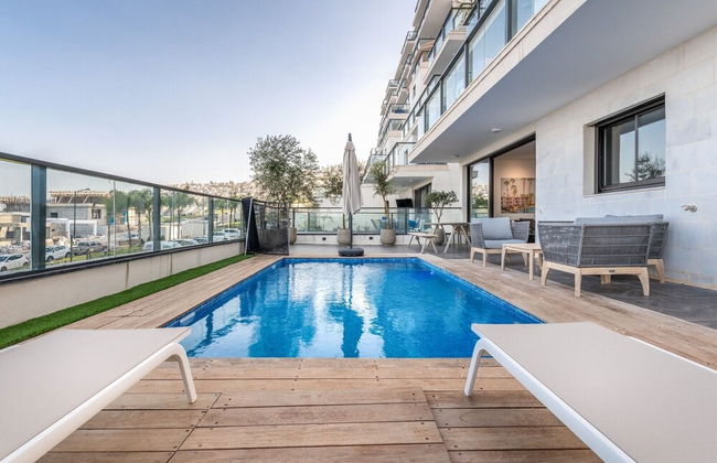 luxury garden apartment heated pool - Foto 22