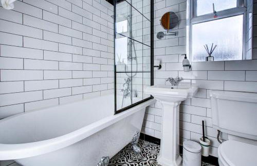 3 bedroom house in South Ockendon, Essex - Foto 5