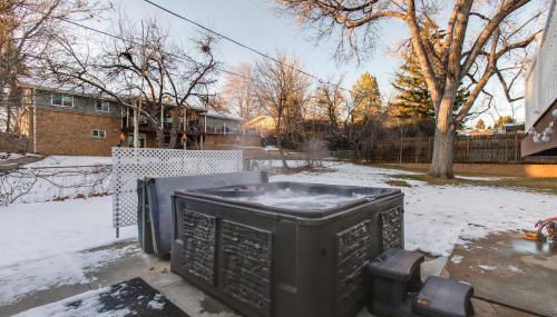 2 Mi to Old Town Pet-Friendly Home Base in Arvada - Foto 3