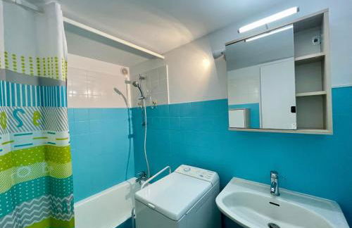 Maison Confortable à 300m de la Plage des Dunes avec Jardin et Parking Privé - FR-1-231-188 - Photo 25