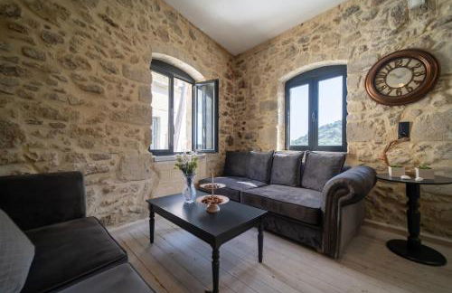 Lovely Stonehouse in the village - Foto 1