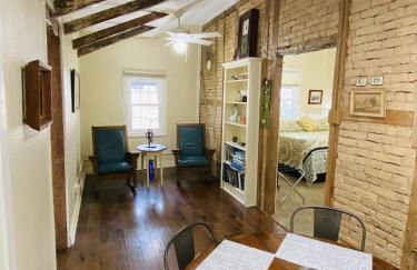 Comal Inn - Photo 36