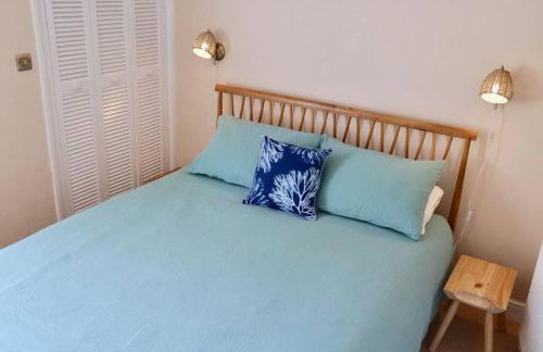 Bumblebee cottage Exmouth - Photo 15