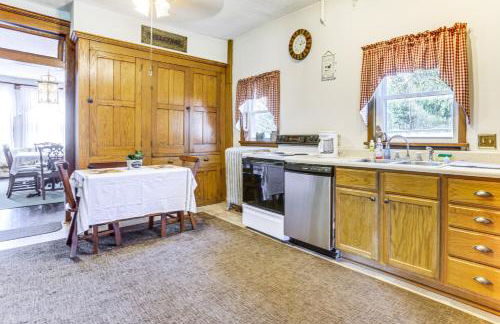 Groups Welcome! Historic Queen Anne Gem in Garrett - Foto 8