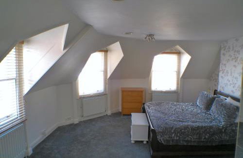 Marketplace Glastonbury - Photo 52