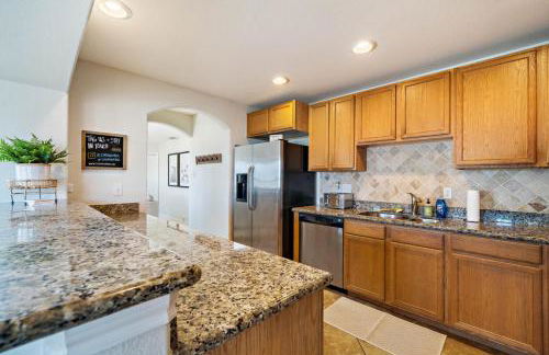 Beach house with large deck and patio - Foto 16