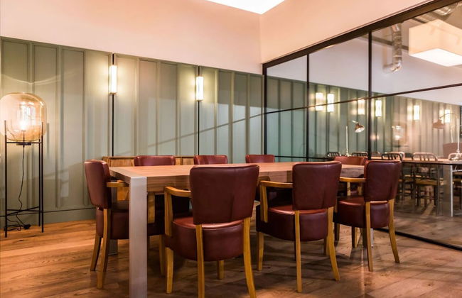 For Students Only Chapter White City in London - Photo 30