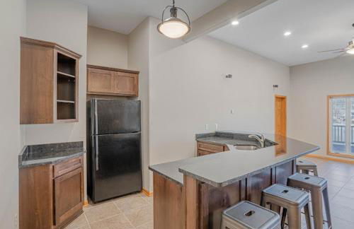 Amazing Vacation Home on the 56 MM, Dock, Water Toys, Fire Pit, 5 bedrooms/5 baths - Foto 24