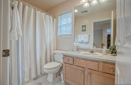 Three Bedrooms - Golf Cart and Amenity Cards Available - Foto 40
