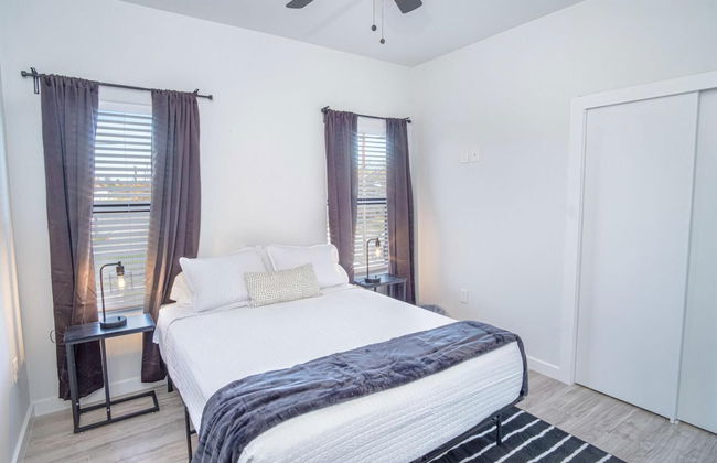 Spectacular 3 BR 2 5 BA Apt Near Downtown - Foto 11