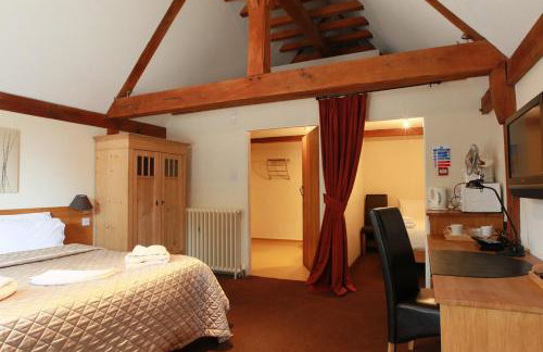 Tonge Barn - Photo 34