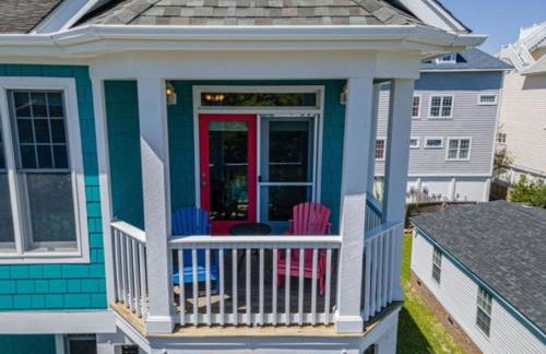 After Dune Delight - Relax and unwind in this fun and spacious 3 story home, Light, Bright, and close to everything! townhouse - Photo 30