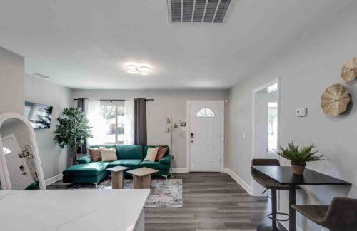 South Tampa 3BR with Backyard that Sleeps 10 - Foto 1