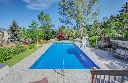 Deep Blue Spacious Escape w Hot Tub & Playground - Foto 55