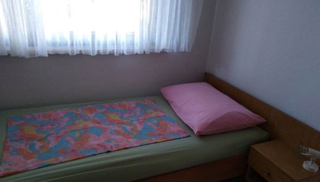 Tomy - With Free Parking - A1 - Foto 2, Habitación