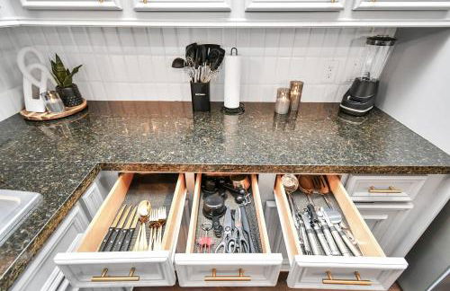 ProlificSuites Escape - Stylish Spaces & Prime Location - Foto 45