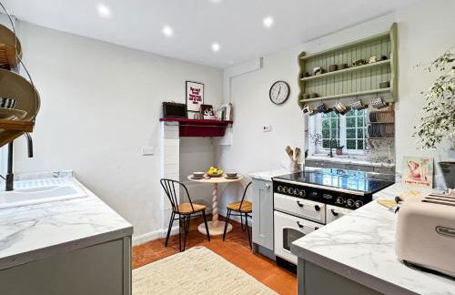 Bossington Green Cottage - Photo 12