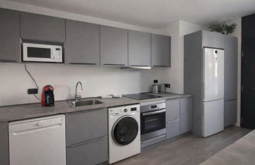 Modern Apartment near Madrid Airport Barajas - Foto 3